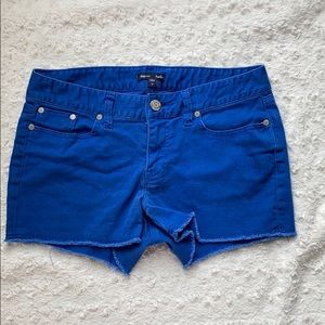Cobalt blue gap shorts with a frayed hem